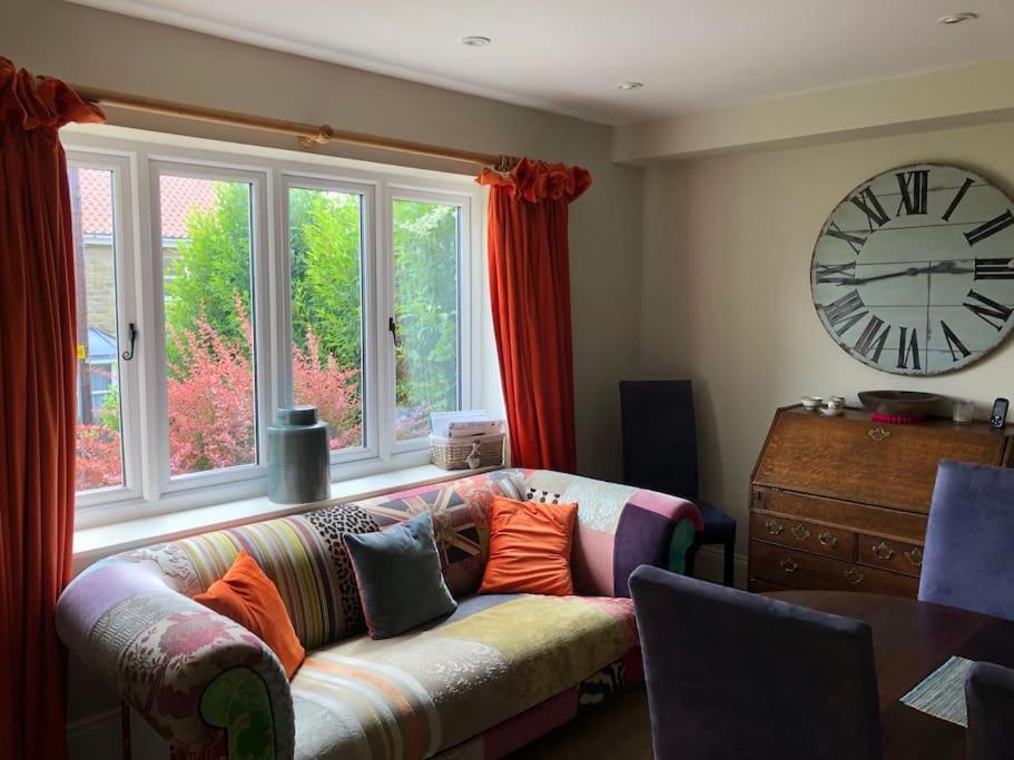 St Anthony'S, Bright Perkily Decorated 3 Bedroom House Ampleforth Luaran gambar