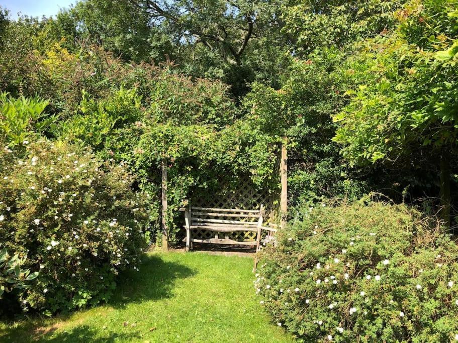 St Anthony'S, Bright Perkily Decorated 3 Bedroom House Ampleforth Luaran gambar